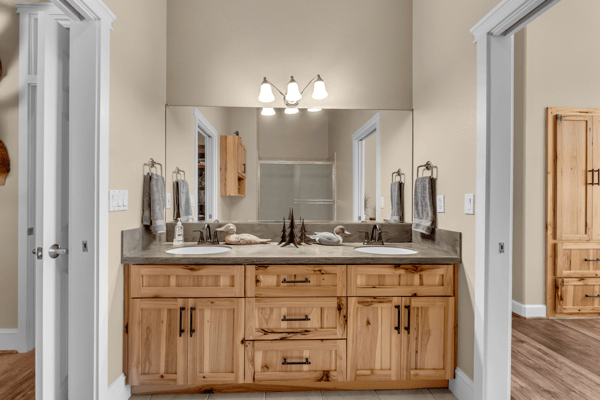 4905 Parkville Road, Anderson, CA
