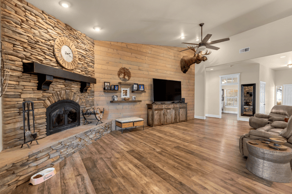 4905 Parkville Road, Anderson, CA