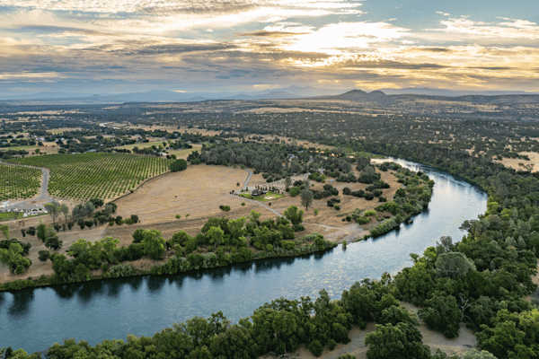 15170 China Rapids Drive, Red Bluff, CA