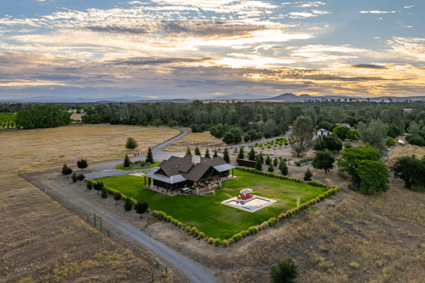 15170 China Rapids Drive, Red Bluff, CA