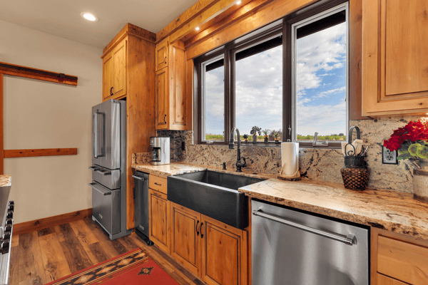 15170 China Rapids Drive, Red Bluff, CA