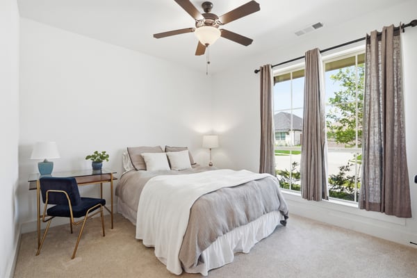 6036 Silverstein St, Fort Worth, TX