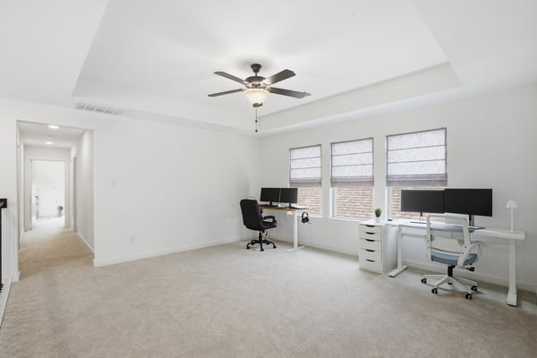 6036 Silverstein St, Fort Worth, TX