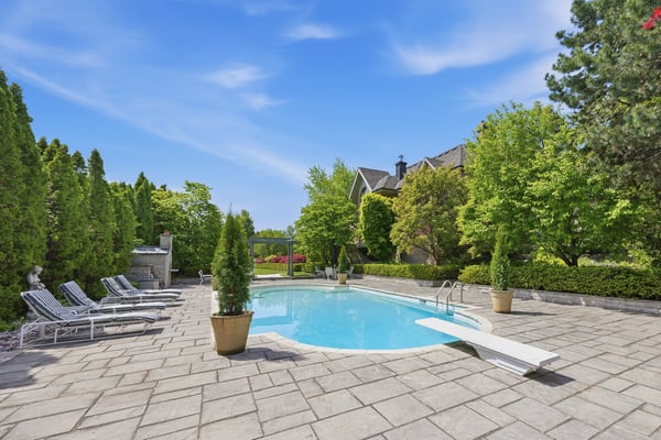 48 Old Park Lane, Richmond Hill, ON