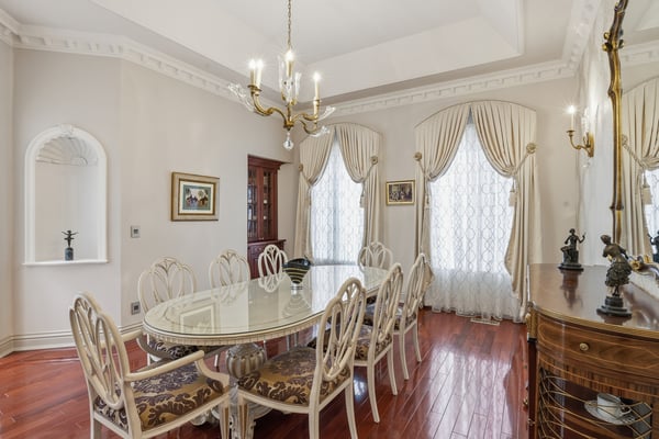 12 Denham Drive, Richmond Hill, ON