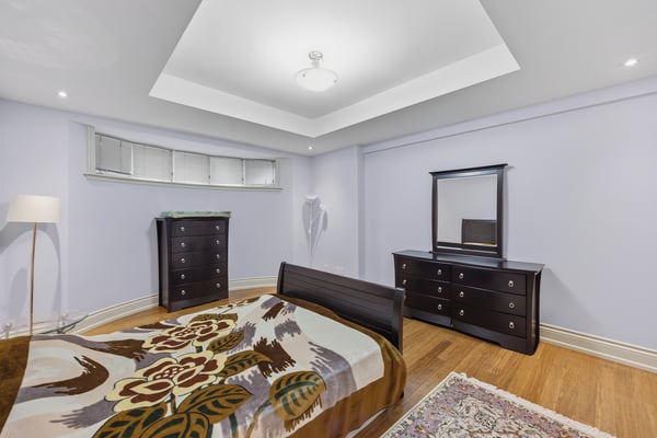 12 Denham Drive, Richmond Hill, ON