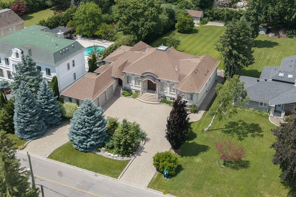 12 Denham Drive, Richmond Hill, ON