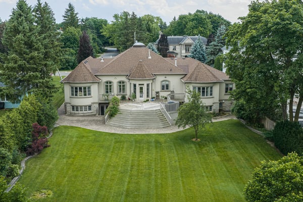 12 Denham Drive, Richmond Hill, ON