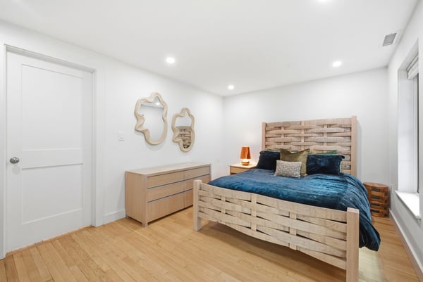 100 Main Street, 2, Charlestown, MA