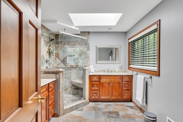 3062 New Williamsburg Drive, Schenectady, NY