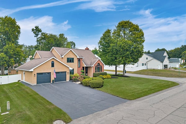 3062 New Williamsburg Drive, Schenectady, NY