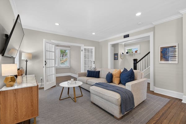 54 Van Riper Ave, Rutherford, NJ