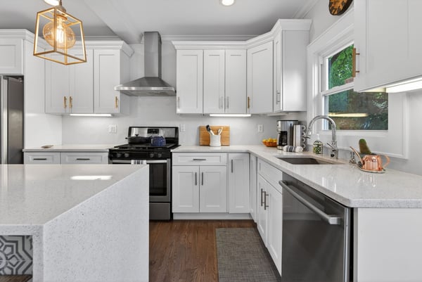 54 Van Riper Ave, Rutherford, NJ