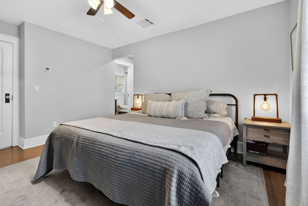 54 Van Riper Ave, Rutherford, NJ