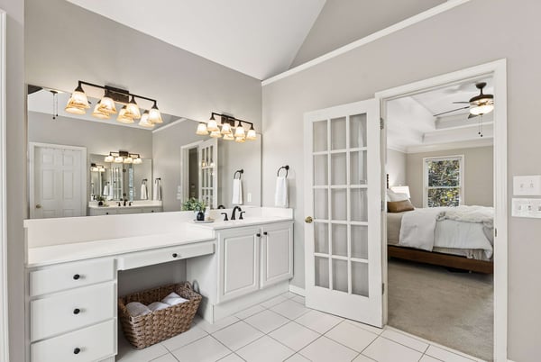 935 Water Grove Court, Roswell, GA