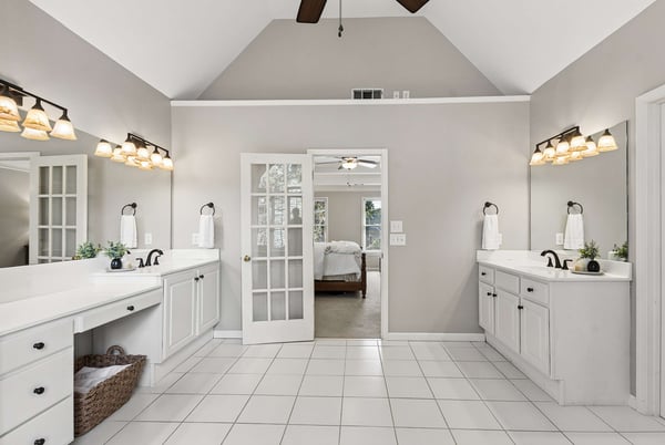 935 Water Grove Court, Roswell, GA