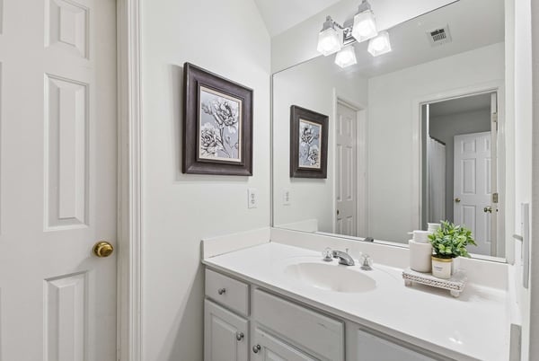935 Water Grove Court, Roswell, GA