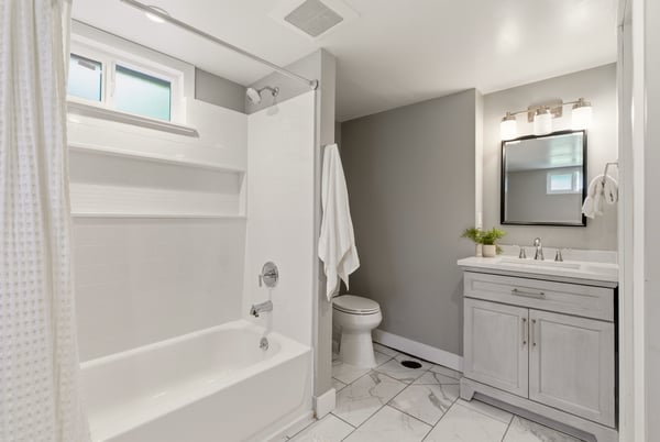 6825 Linden Avenue North, Seattle, WA