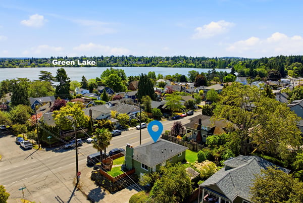 6825 Linden Avenue North, Seattle, WA
