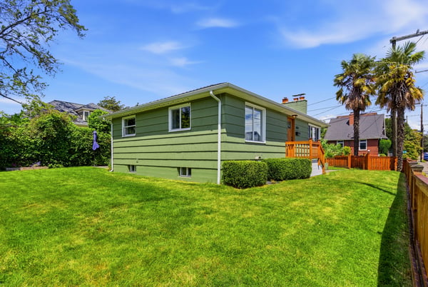 6825 Linden Avenue North, Seattle, WA