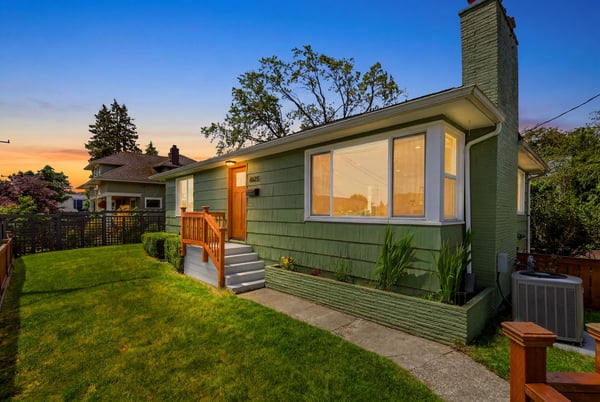 6825 Linden Avenue North, Seattle, WA