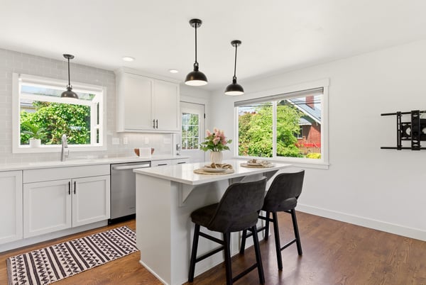 6825 Linden Avenue North, Seattle, WA