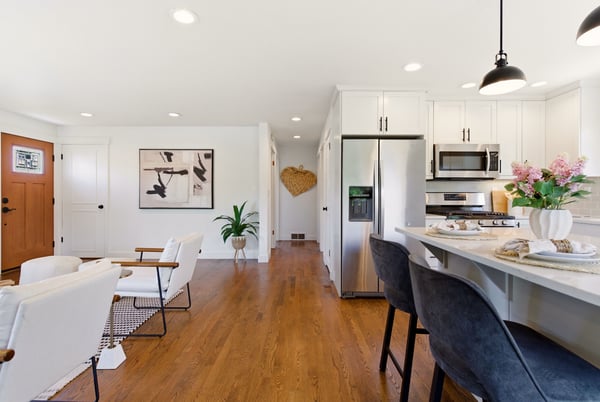 6825 Linden Avenue North, Seattle, WA