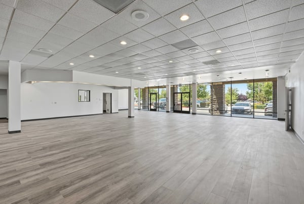 2140 E Palmdale Blvd., Palmdale, CA