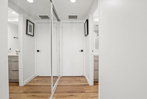 800 W. 1st St., Unit #905, Los Angeles, CA