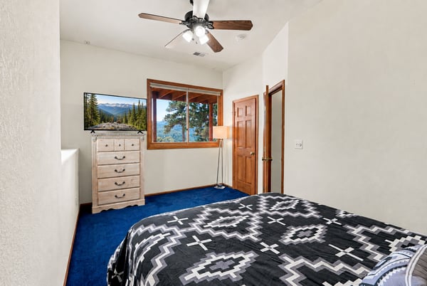 3612 Ridge Rd, Nederland, CO