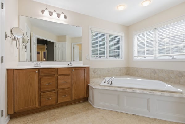 1611 Robin Court, Pittsburgh, PA