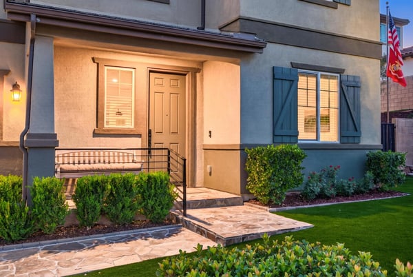 2077 Del Rincon Place, Escondido, CA