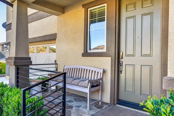 2077 Del Rincon Place, Escondido, CA