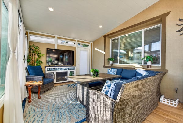 2077 Del Rincon Place, Escondido, CA