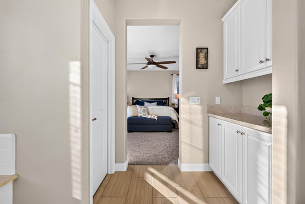 2077 Del Rincon Place, Escondido, CA
