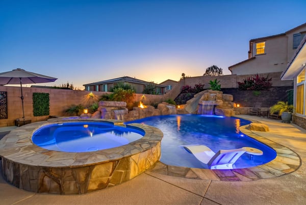 2077 Del Rincon Place, Escondido, CA