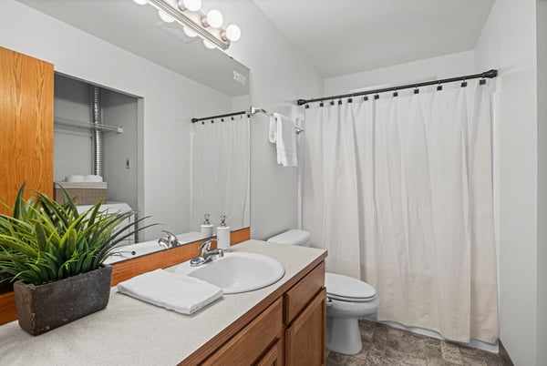 23727 80th Ct W, Edmonds, WA