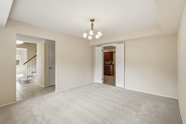 12830 MOUNT ROYAL LN, Fairfax, VA