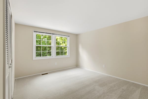12830 MOUNT ROYAL LN, Fairfax, VA