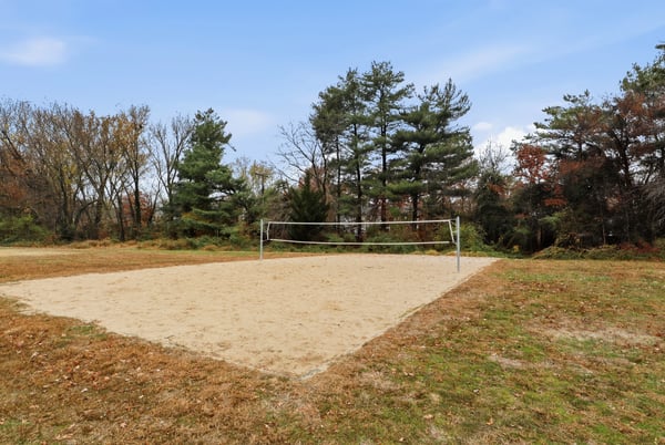 12830 MOUNT ROYAL LN, Fairfax, VA