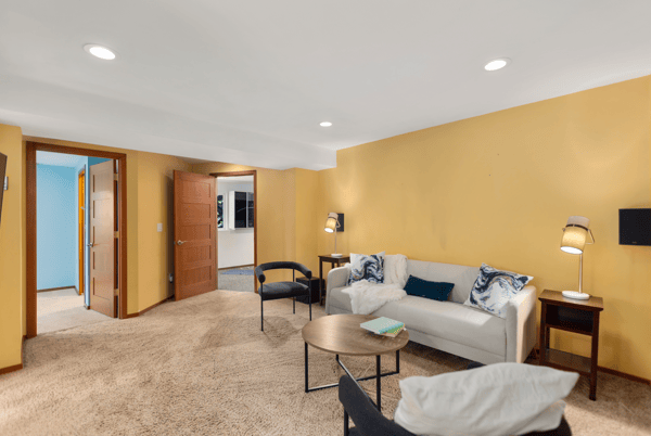 8618 NE 143rd Street, Kirkland, WA