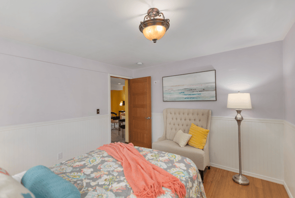 8618 NE 143rd Street, Kirkland, WA