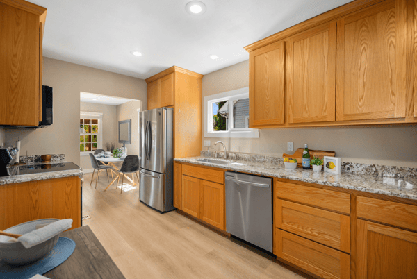 6622 S Warner Street, Tacoma, WA