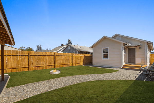 6622 S Warner Street, Tacoma, WA