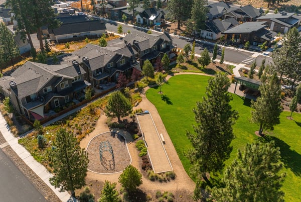 233 W Heising Dr, Sisters, OR