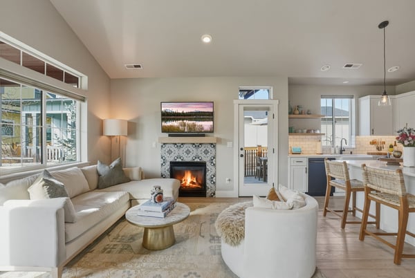233 W Heising Dr, Sisters, OR