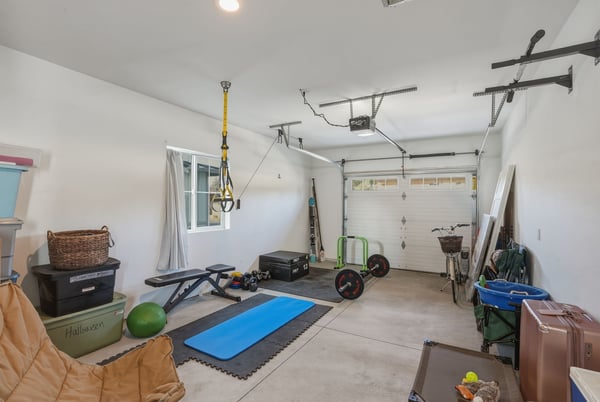 233 W Heising Dr, Sisters, OR