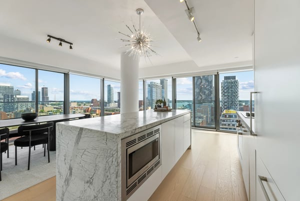 60 Colborne Street, 1702, Toronto, ON