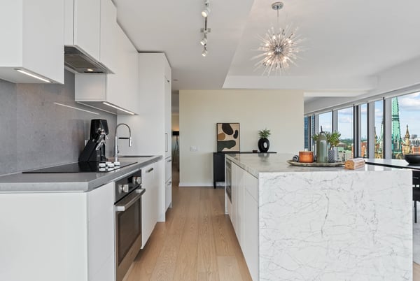 60 Colborne Street, 1702, Toronto, ON