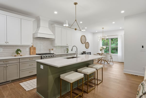 2315 Chateau Court, Matthews, NC